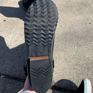 Size 9 Sorel boots